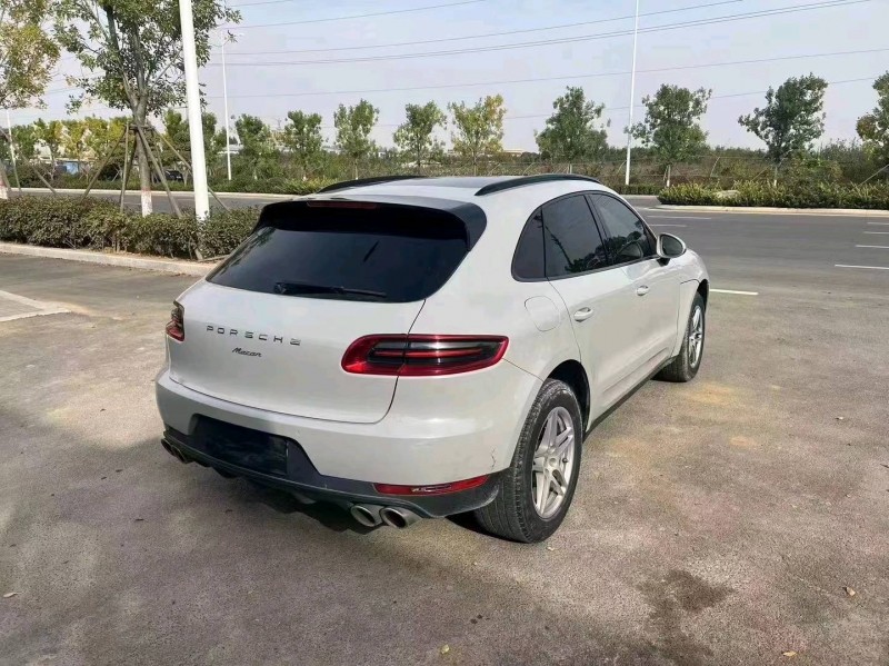 东营18年保时捷Macan8