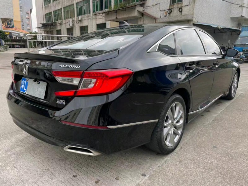 中山21年本田雅阁4