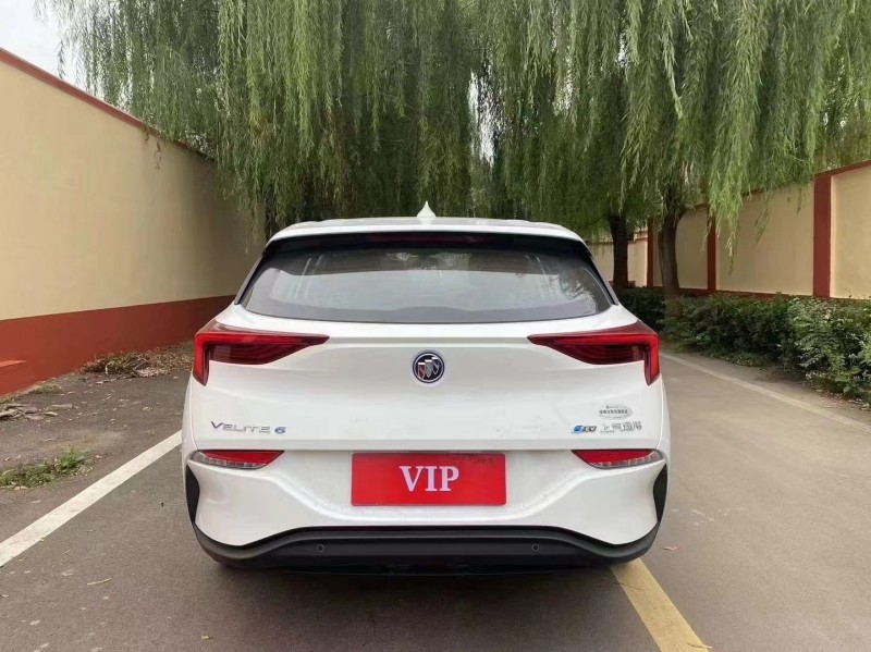 青岛23年别克微蓝3