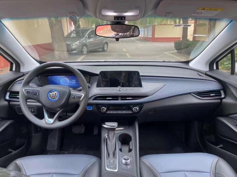 青岛23年别克微蓝7