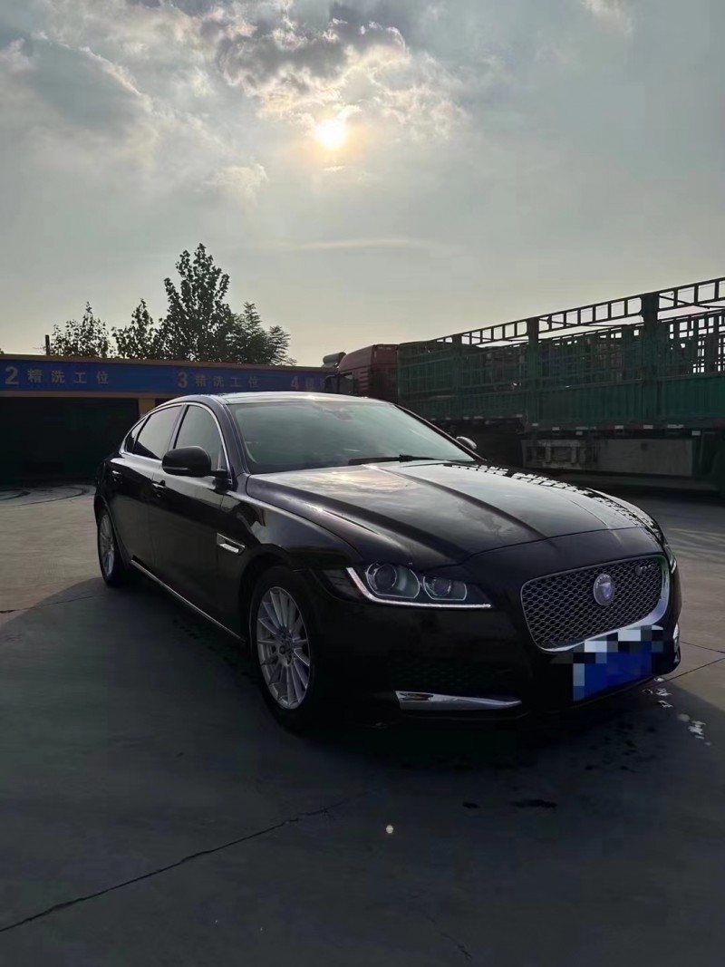 济宁16年捷豹XFL2