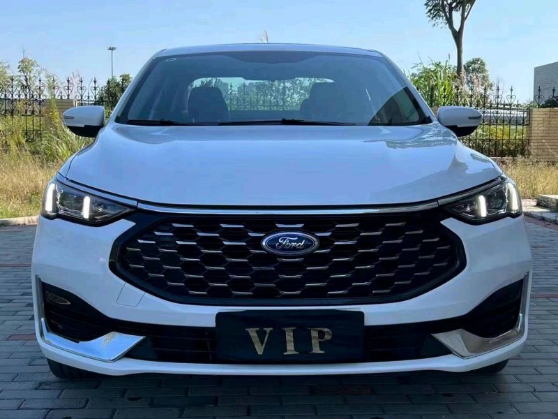 衡阳22年福特福睿斯1