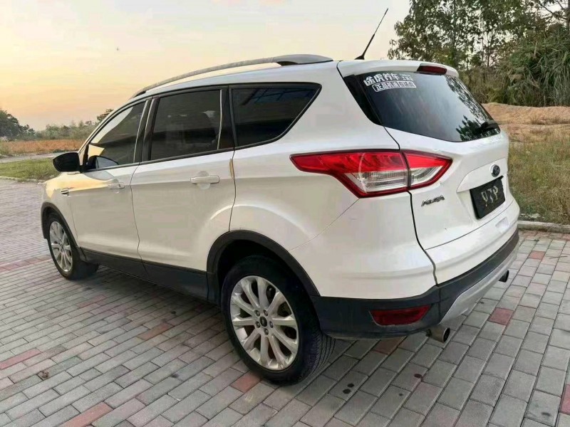 衡阳16年福特翼虎6