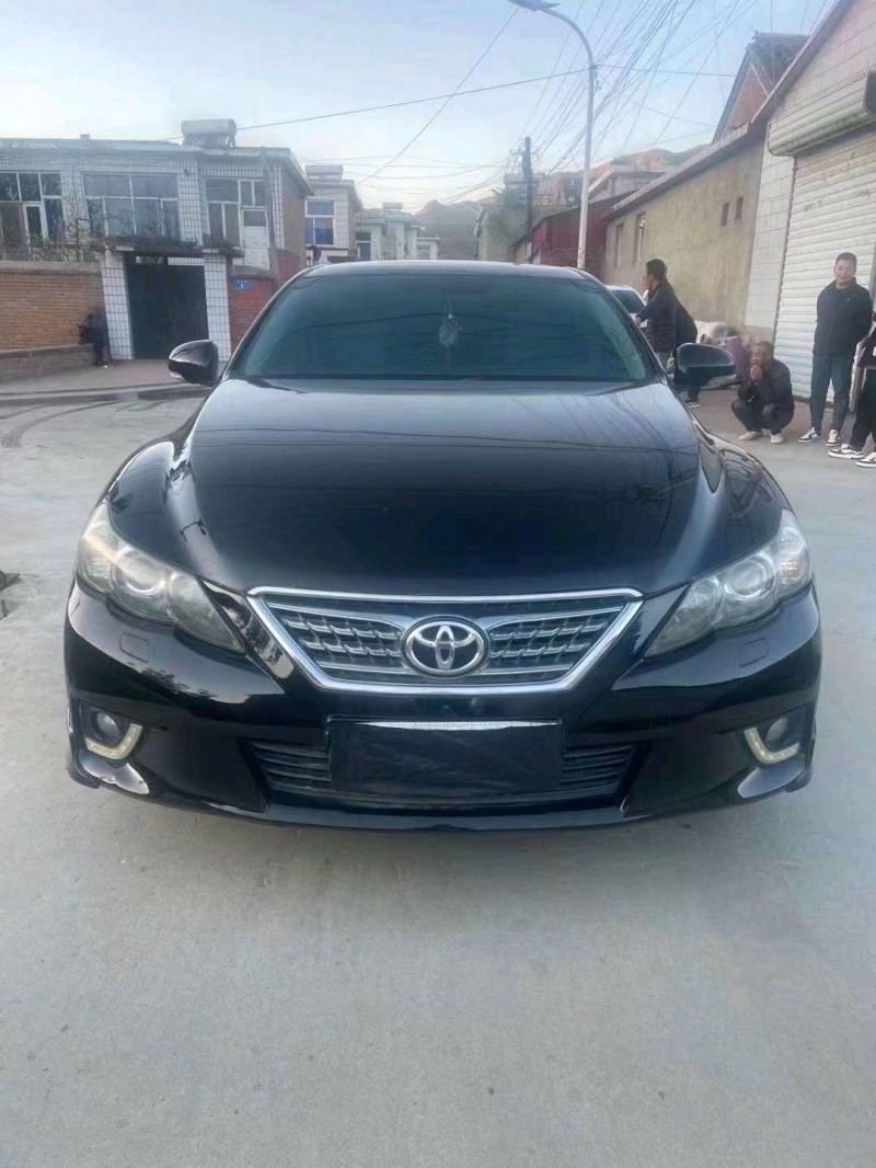 邯郸13年丰田锐志1