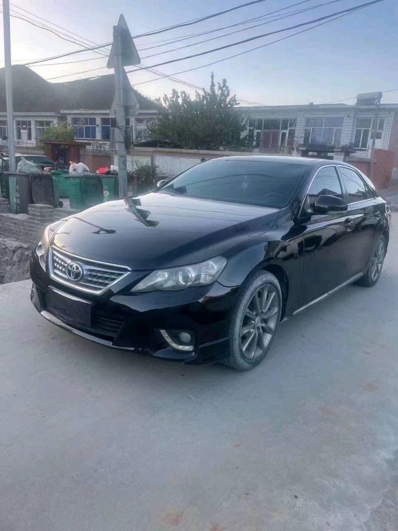 邯郸13年丰田锐志2