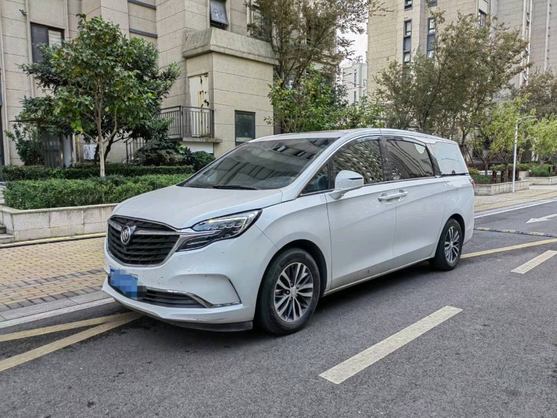 苏州21年别克GL83