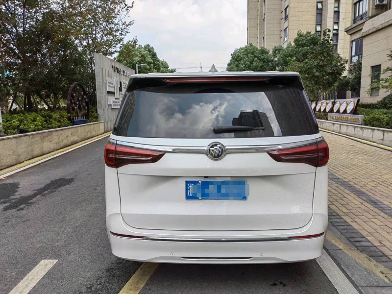 苏州21年别克GL89