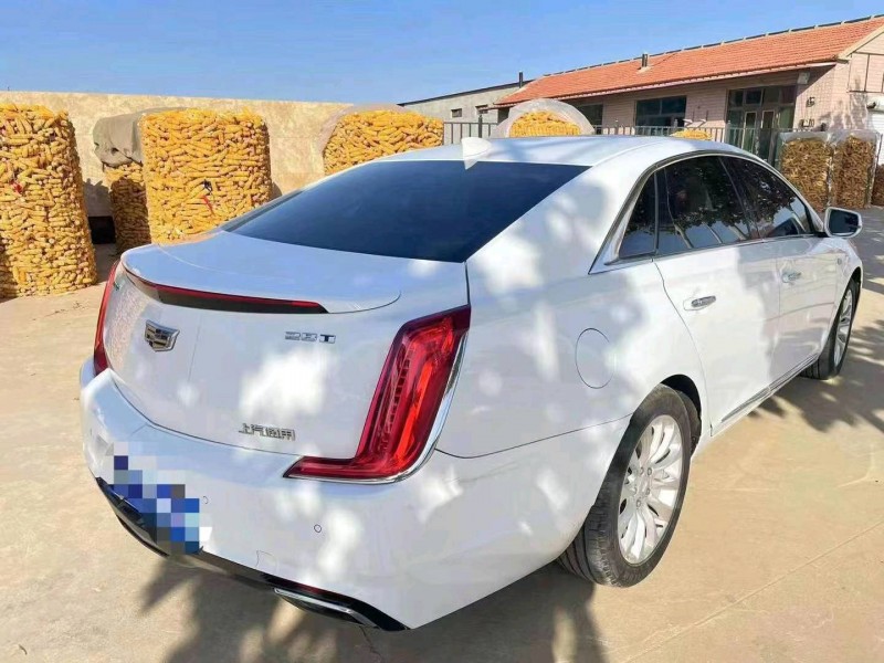 邯郸19年凯迪拉克XTS3