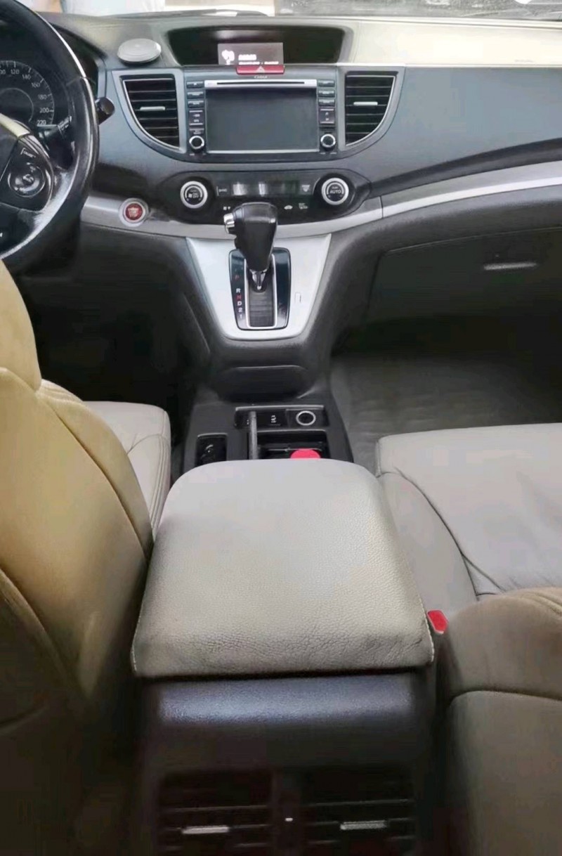 汕头13年本田CRV4