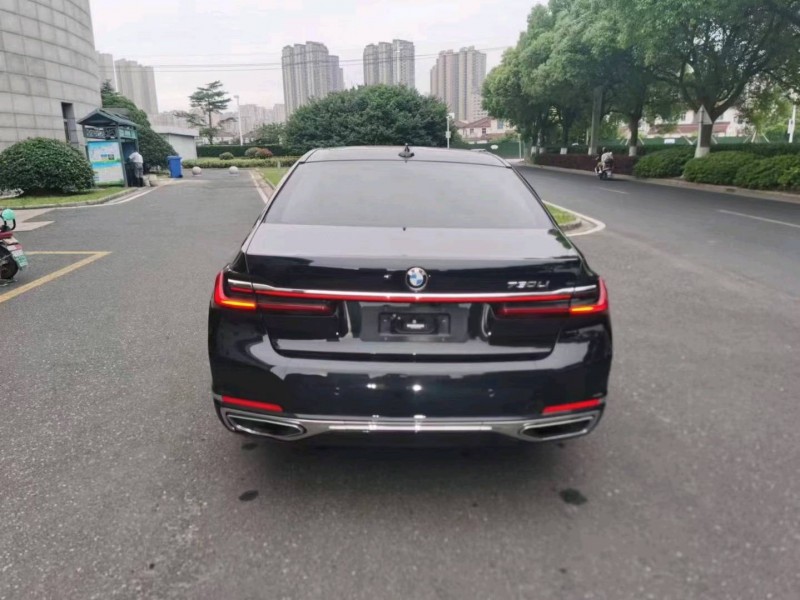 苏州22年宝马7系9