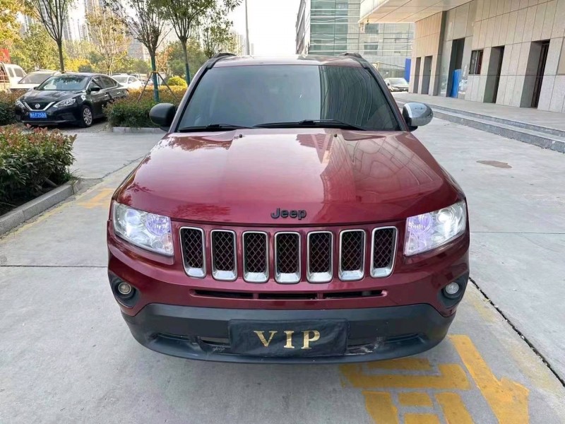 徐州11年Jeep指南者1