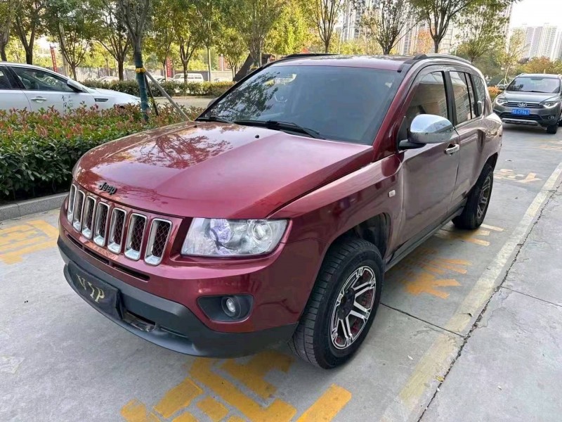 徐州11年Jeep指南者3