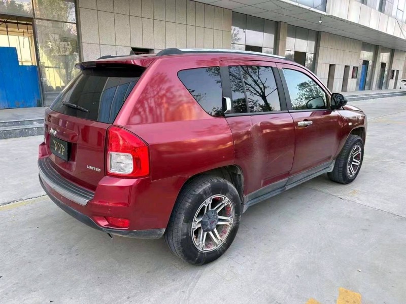 徐州11年Jeep指南者7