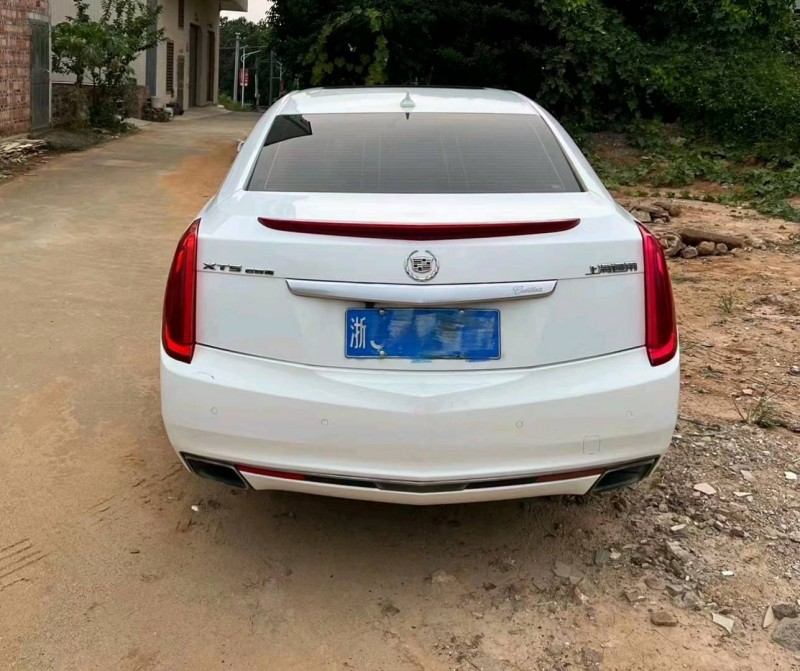 珠海14年凯迪拉克XTS2