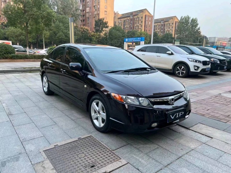 珠海11年本田思域3