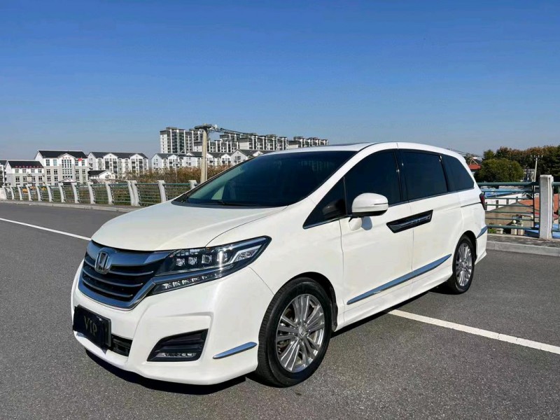 盐城17年本田艾力绅3