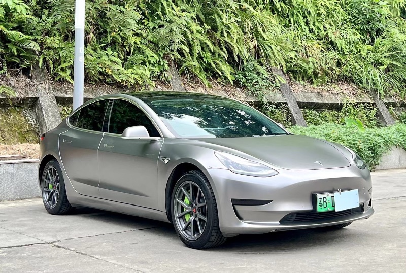 深圳20年特斯拉MODEL 32
