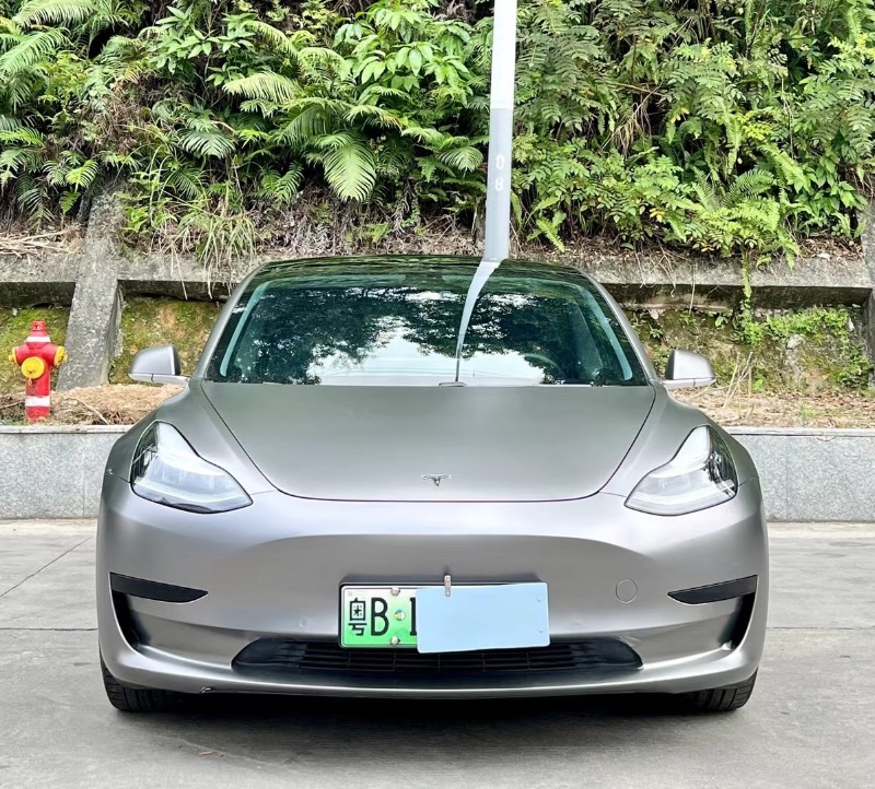 深圳20年特斯拉MODEL 31