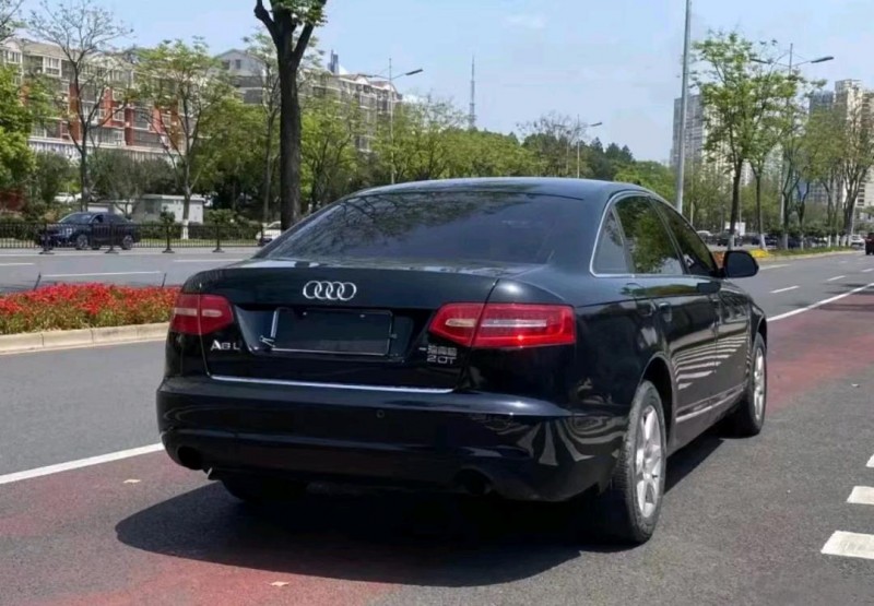 深圳10年奥迪A6L9