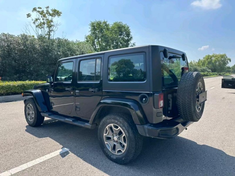 盐城17年Jeep牧马人8