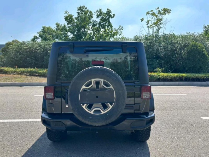 盐城17年Jeep牧马人9