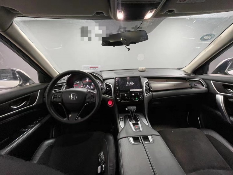 成都18年本田冠道4