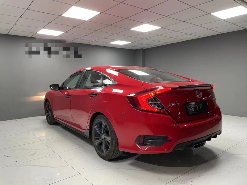 成都21年本田思域7