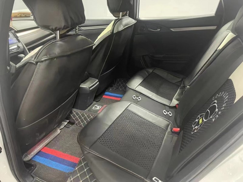 成都22年本田思域4