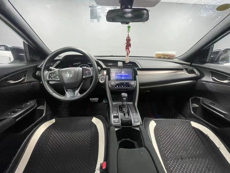 成都22年本田思域6