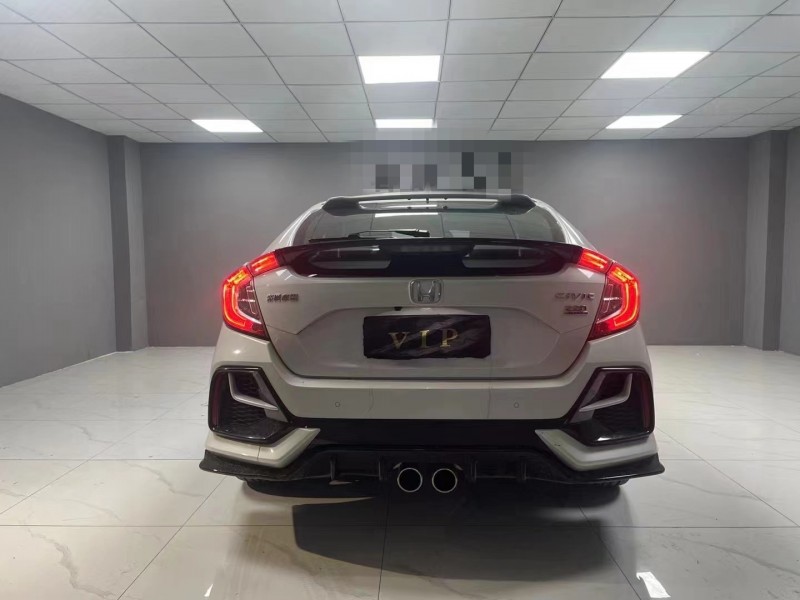 成都22年本田思域9