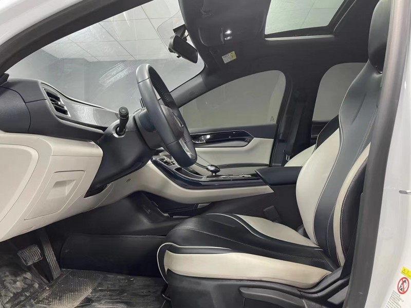 成都23年比亚迪秦5