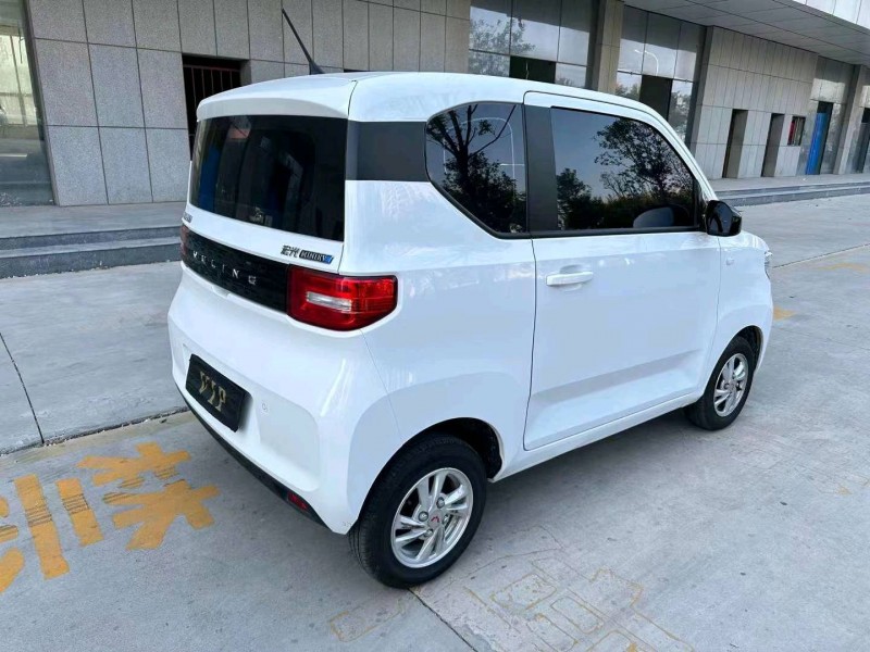 棗莊22年五菱汽車宏光MINI EV7