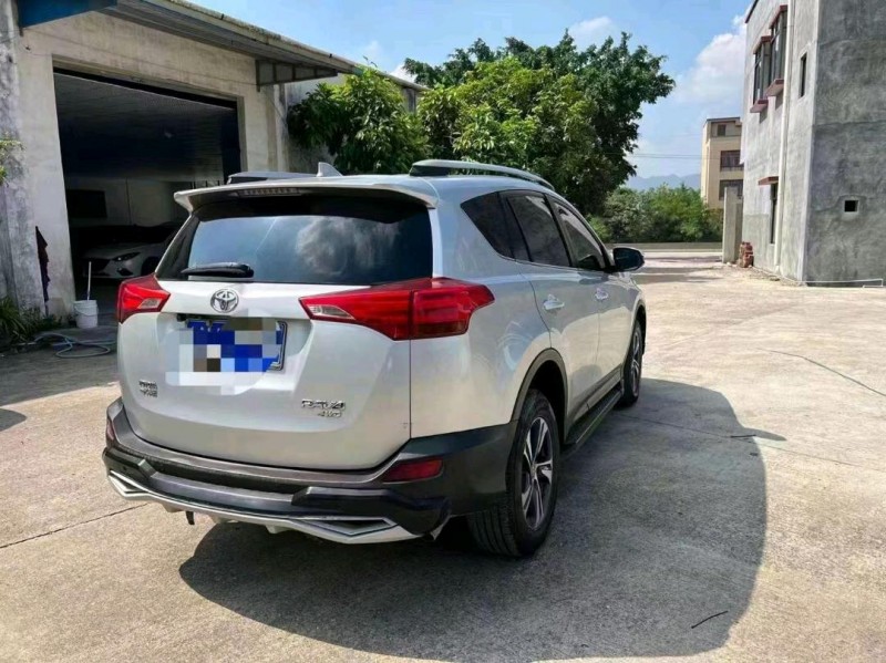 珠海16年丰田RAV4荣放6