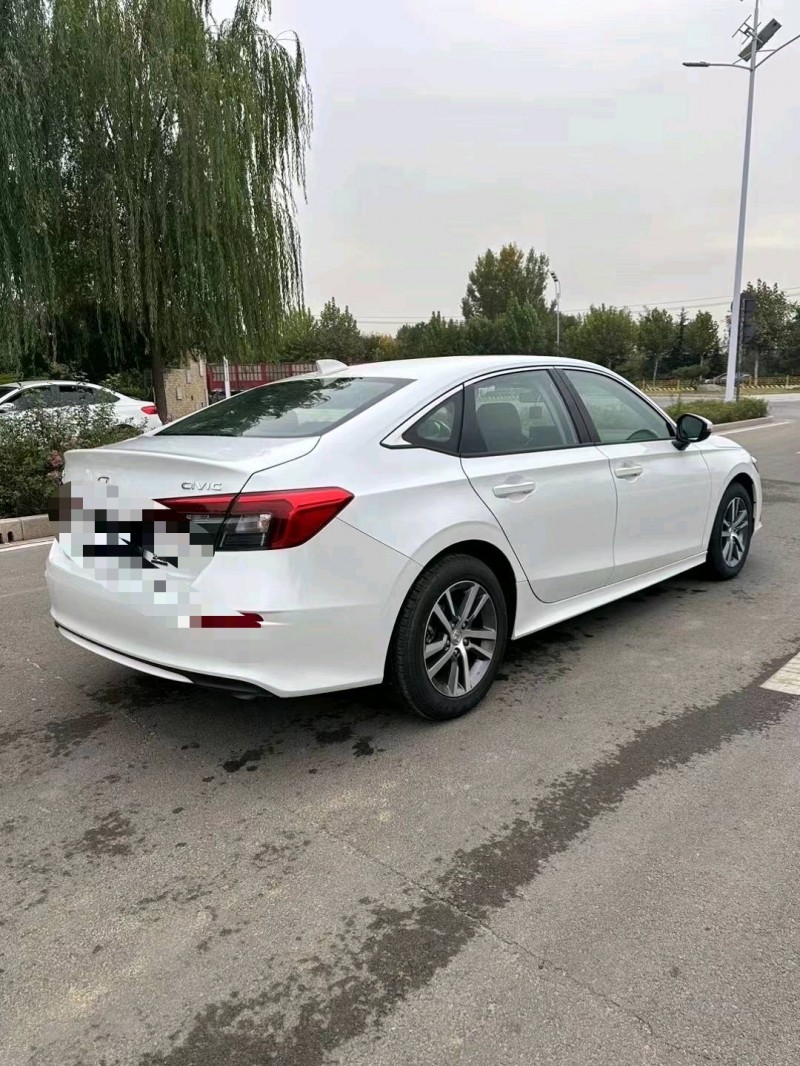 枣庄23年本田思域9