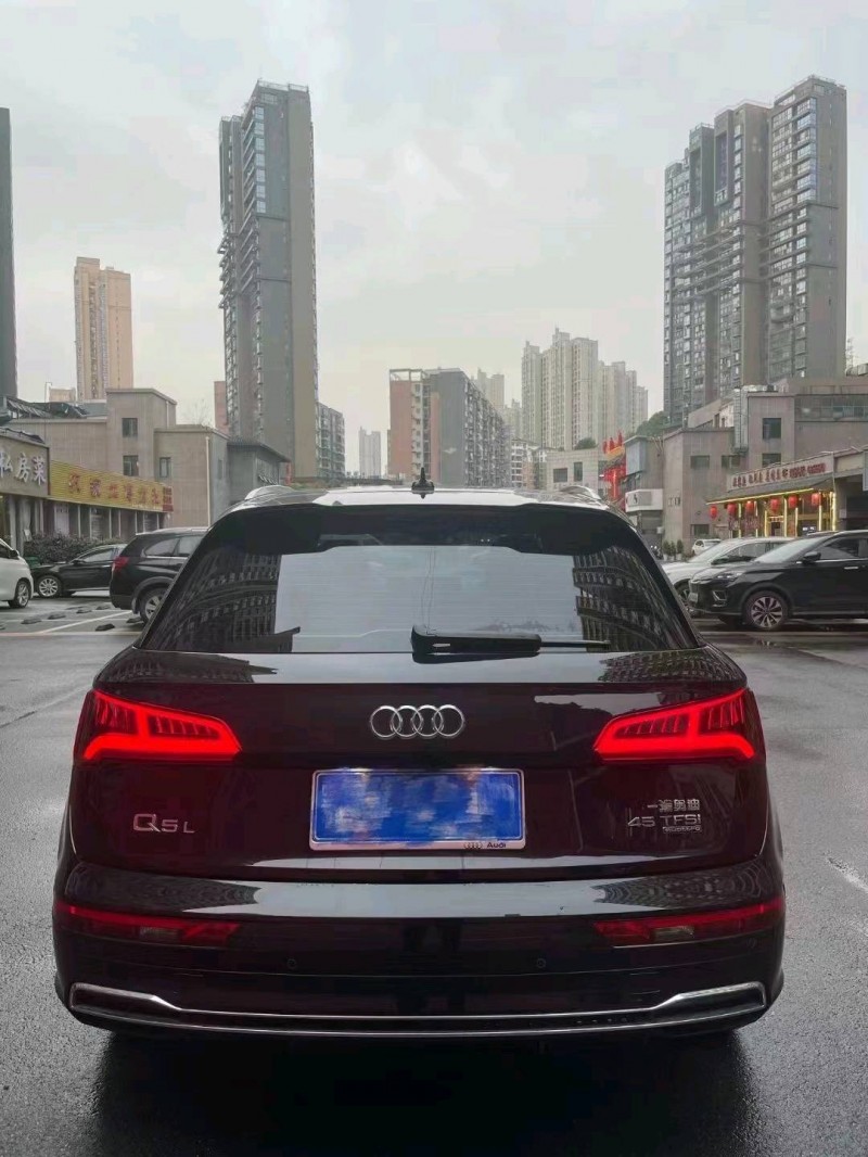 宜昌20年奧迪Q59