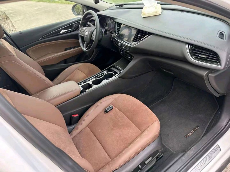 珠海22年别克君威5