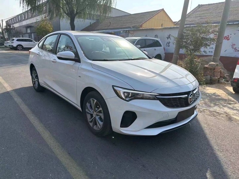 东营23年别克威朗3