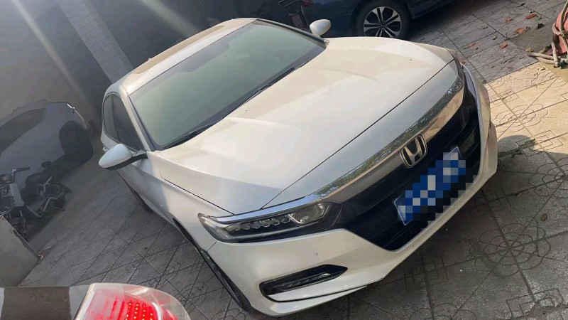 石家庄19年本田雅阁3