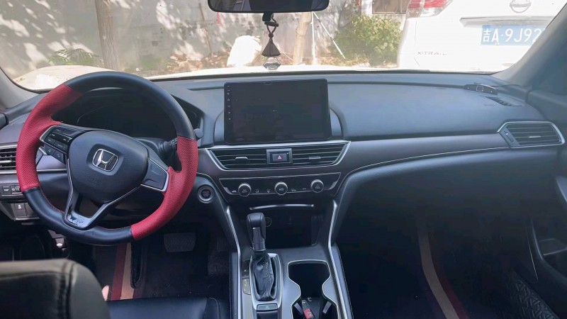 石家庄19年本田雅阁6