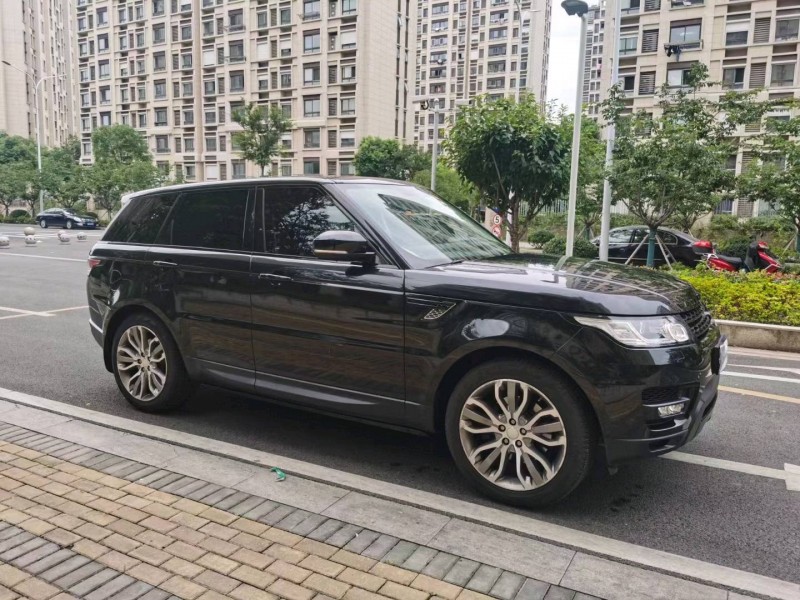 苏州14年路虎揽胜运动3