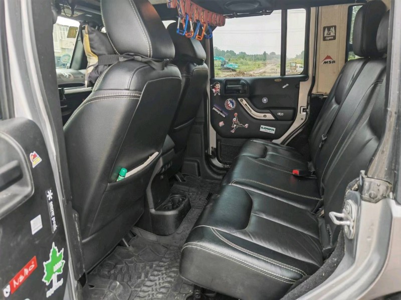 苏州16年Jeep牧马人4