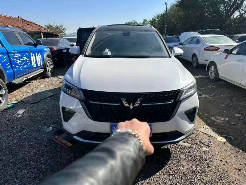 棗莊22年五菱汽車星辰1