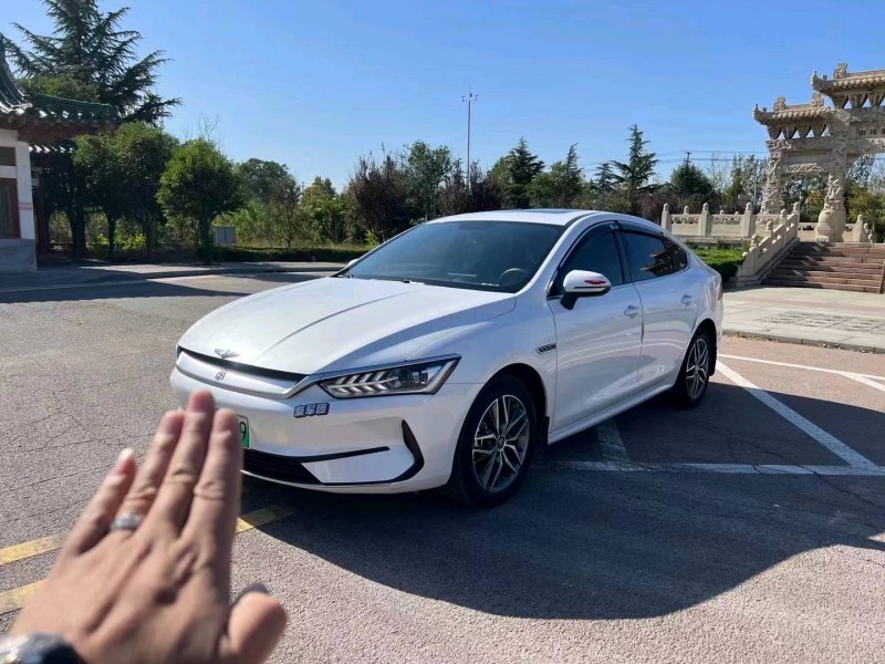 淄博22年比亚迪秦2