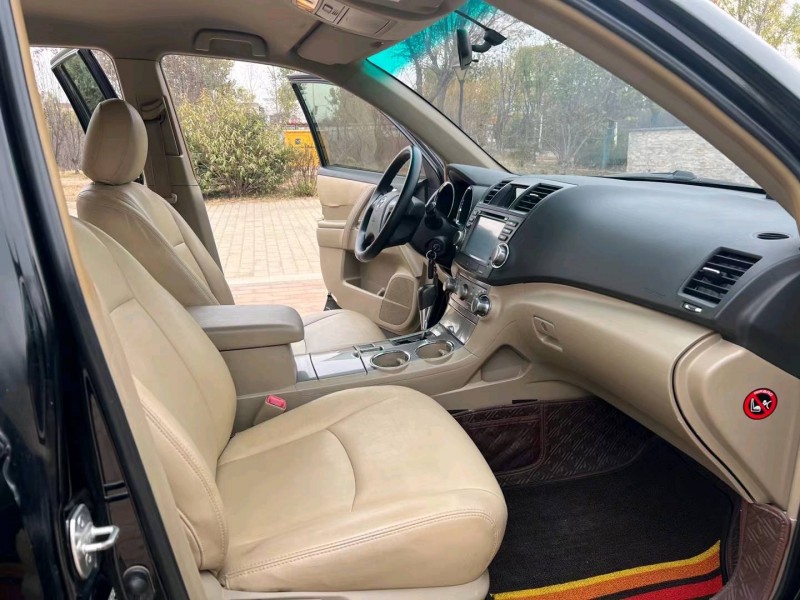 廊坊15年丰田汉兰达7