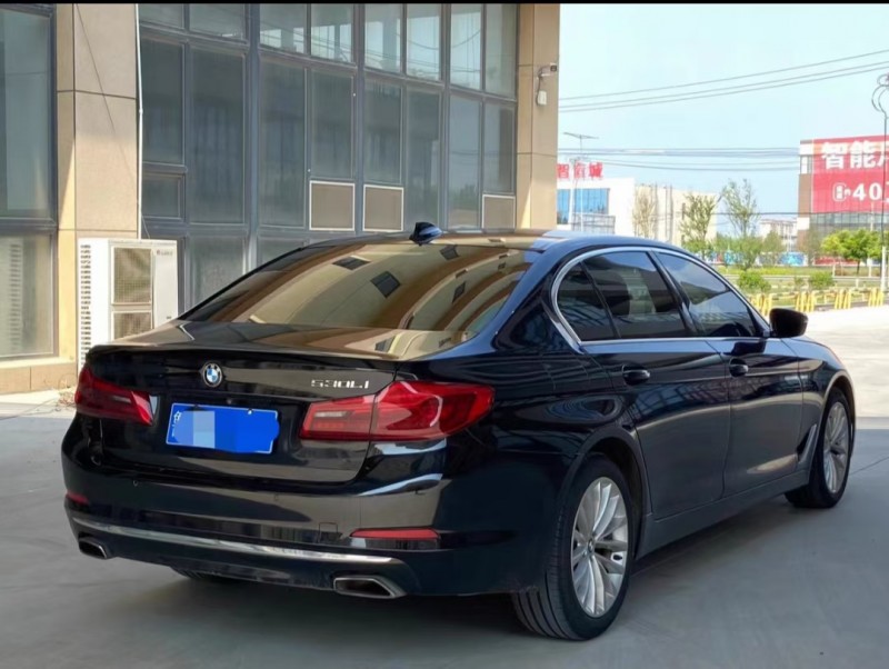 济宁18年宝马5系7