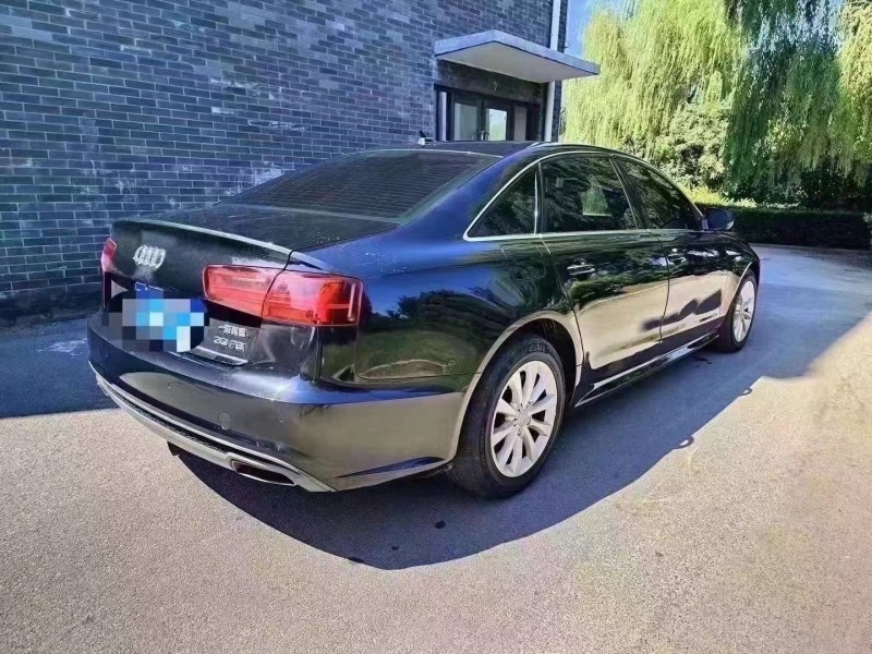 济宁19年奥迪A6L7