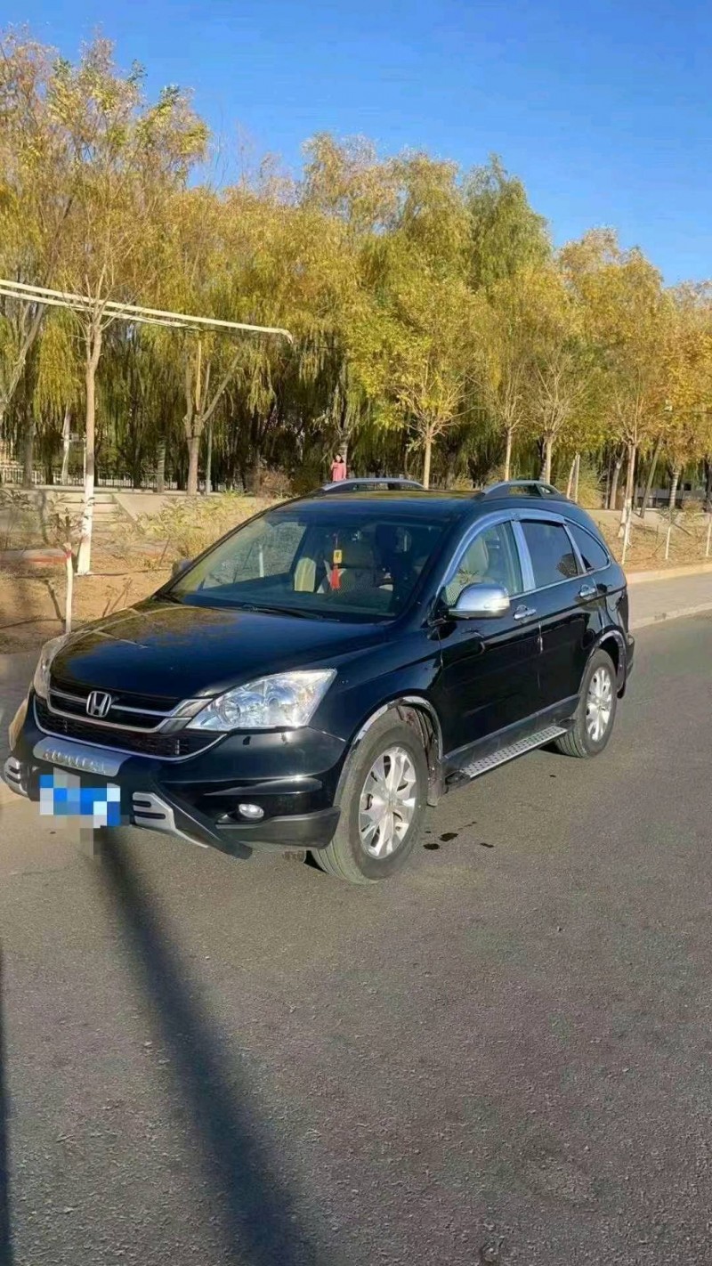 赤峰12年本田CRV3