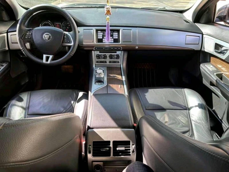 济宁14年捷豹XF5