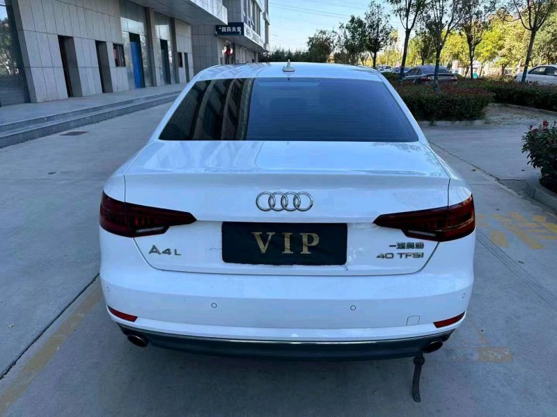 东营18年奥迪A4L3