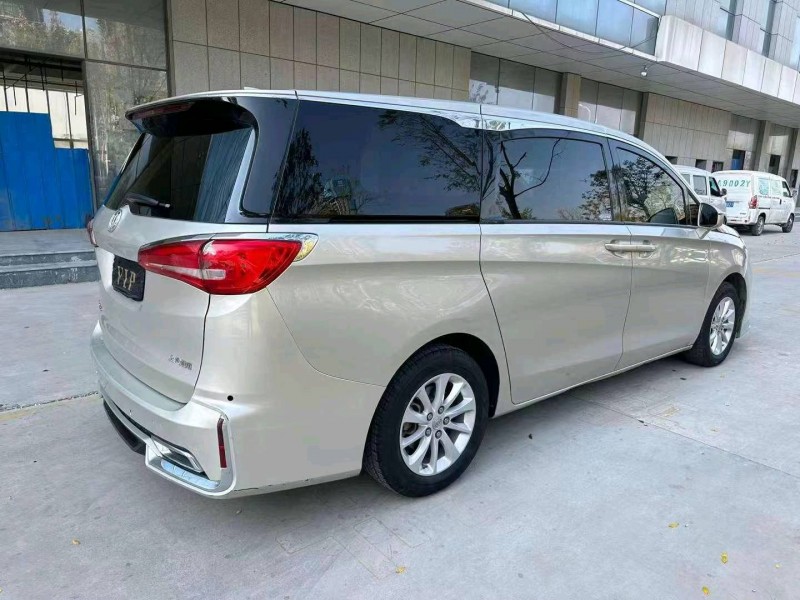 枣庄20年别克GL88